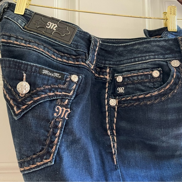 Miss me blue jeans super stretch gold thread and crystal heavy metal buttons - Picture 7 of 8